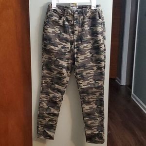 Camo Skinny Jeans